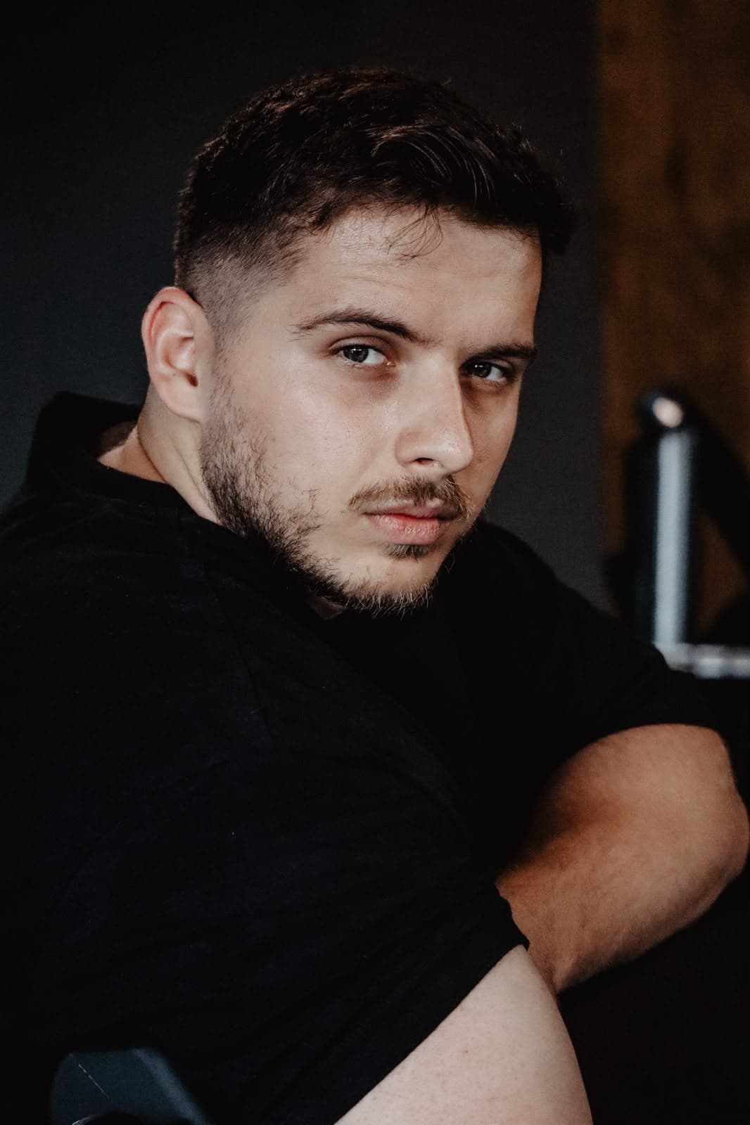 Alex Șinar, close-up în sală